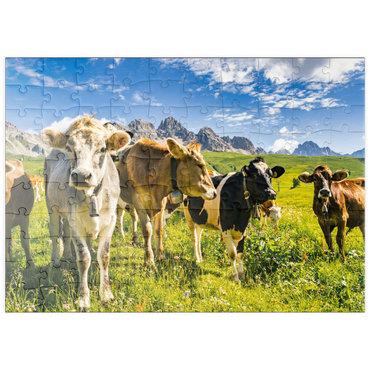 puzzleplate Kühe vor einer Idyllischen Alpen-Landschaft 100 Puzzle