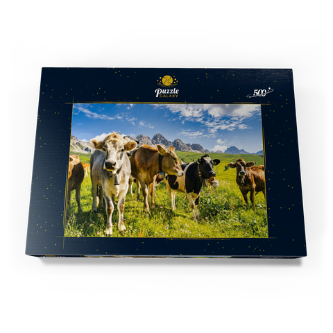 Kühe vor einer Idyllischen Alpen-Landschaft 500 Puzzle Schachtel Ansicht3