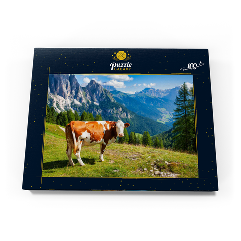 Grasende Kühe in den Dolomitenbergen 100 Puzzle Schachtel Ansicht3