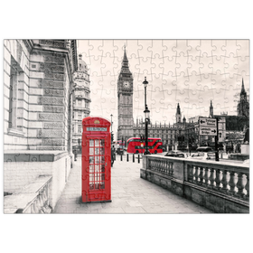 Darstellung des Puzzle Motivs Rote Telefonzelle in London - Puzzleteile: 200