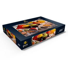 Darstellung des Puzzle Motivs Eine Vielzahl von Gewürzen und Kräutern auf dem Küchentisch - Puzzleteile: 1000