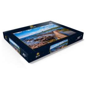 Darstellung des Puzzle Motivs Grand Marais Light vor der Kulisse der Sawtooth Mountains am Lake Superior - Puzzleteile: 100