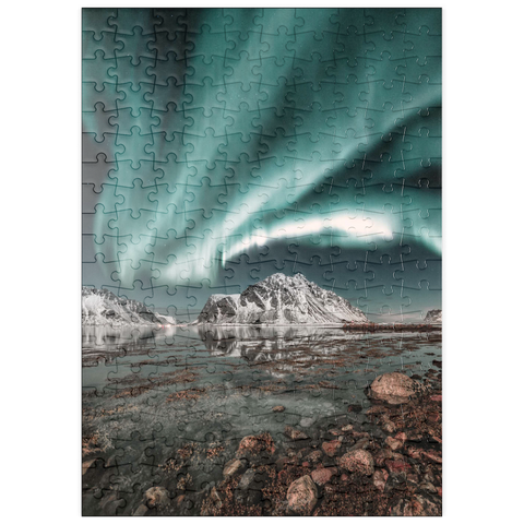 puzzleplate Nordlicht, Aurora borealis über erstaunlicher Landschaft in Lofoten, Norwegen 200 Puzzle