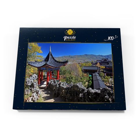 Aussichtspavillon über der Residenz der Naxi Herrscher Mu in der Altstadt Dayan in Lijiang, Provinz Yunnan, China 100 Puzzle Schachtel Ansicht3