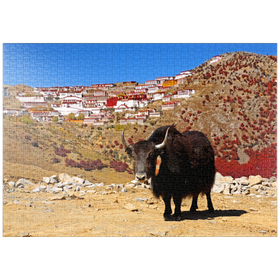 Darstellung des Puzzle-Motivs Yak mit Blick zum Ganden Kloster am Berg Drog, Tibet, China – Puzzleteile: 1000