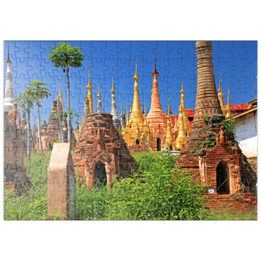 puzzleplate Pagodenwald von Stupas der Shwe-Indein-Pagode beim Dorf Indein am Inle See, Myanmar 200 Puzzle