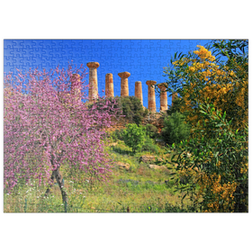 Darstellung des Puzzle-Motivs Blühende Bäume mit dem Heraklestempel im Tal der Tempel, Italien – Puzzleteile: 500