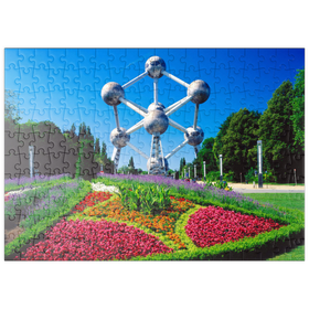 Darstellung des Puzzle-Motivs Atomium, errichtet für die Weltausstellung 1958 - Brüssel, Belgien – Puzzleteile: 200