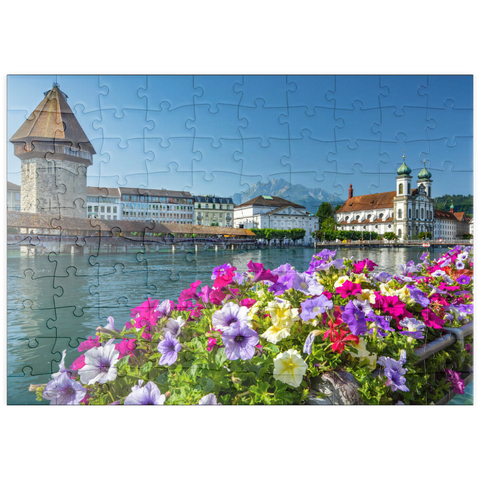 puzzleplate Kapellbrücke über die Reuss mit Wasserturm, Pilatus und Jesuitenkirche - Luzern, Schweiz 100 Puzzle