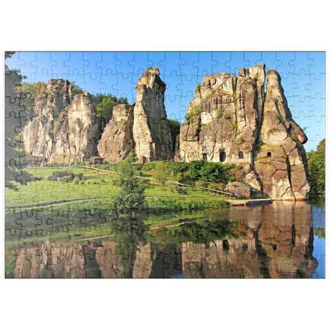 puzzleplate Externsteine im Morgenlicht bei Horn-Bad Meinberg, Nordrhein-Westfalen, Deutschland 200 Puzzle