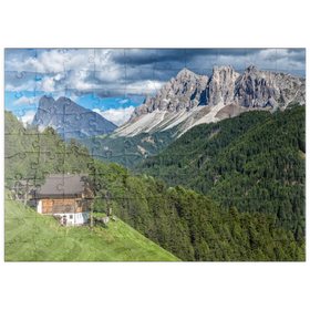 Darstellung des Puzzle Motivs Bauernhaus bei Afers gegen Peitlerkofel, Aferer Geisler, Brixen, Dolomiten - Puzzleteile: 100