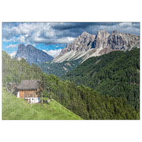 Darstellung des Puzzle-Motivs Bauernhaus bei Afers gegen Peitlerkofel, Aferer Geisler, Brixen, Dolomiten – Puzzleteile: 200
