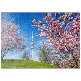 Darstellung des Puzzle Motivs Kirschblüte im Olympiapark am Olympiaturm, München - Puzzleteile: 200