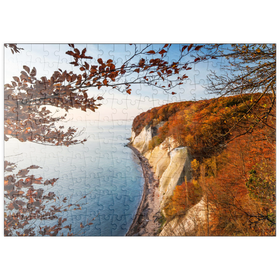 Darstellung des Puzzle-Motivs Buchenwald an der Kreideküste im Nationalpark Jasmund, Insel Rügen – Puzzleteile: 200