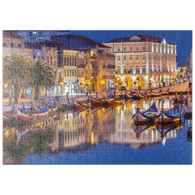 Darstellung des Puzzle-Motivs Boote der Moliceiros – Puzzleteile: 200