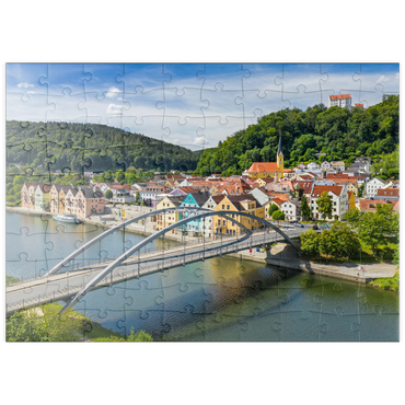 puzzleplate Brücke über die Altmühl in Riedenburg mit dem Schloss Rosenstein am Altmühl Radweg 100 Puzzle
