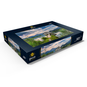 Alternative Darstellung des Puzzle-Motivs Bootshütte am Kochelsee gegen Jochberg und Herzogstand, Schlehdorf – Puzzleteile: 500