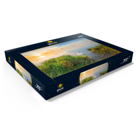 Alternative Darstellung des Puzzle-Motivs Sonnenaufgang mit Schwan am Riegsee bei Murnau – Puzzleteile: 200