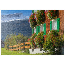 Darstellung des Puzzle-Motivs Bauernhaus bei Riezlern und Hoher Ifen (2230m), Kleines Walsertal – Puzzleteile: 500