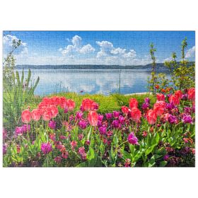 Darstellung des Puzzle Motivs Seepromenade in Überlingen am Bodensee im Frühling zur Tulpenblüte - Puzzleteile: 500