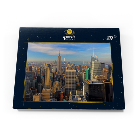 Blick vom Rockefeller Center zum Empire State Building und One World Trade Center, Manhattan, New York City, USA 100 Puzzle Schachtel Ansicht3