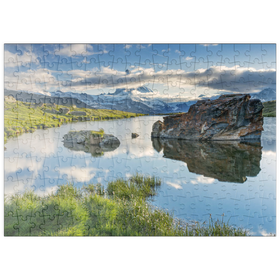 Darstellung des Puzzle-Motivs Bergsee Stellisee mit dem Matterhorn (4478m) – Puzzleteile: 200