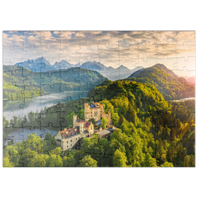 Darstellung des Puzzle Motivs Sonnenuntergang am Schloss Hohenschwangau mit dem Alpsee - Puzzleteile: 100