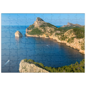 Darstellung des Puzzle Motivs Cap de Formentor mit der Insel Illot el Colomer, Pollenca, Serra de Tramuntana, Mallorca - Puzzleteile: 100