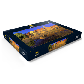Darstellung des Puzzle Motivs Braunschweiger Löwe und Burg Dankwarderode am Burgplatz bei Nacht, Braunschweig - Puzzleteile: 200