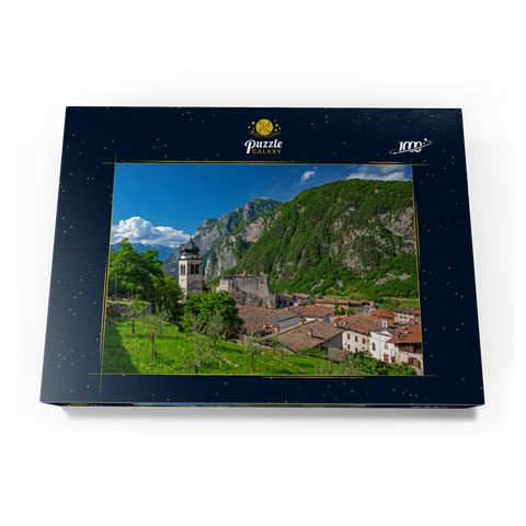 Kirche und Castello di Tenno, Tenno, Gardasee, Provinz Trient, Trentino-Südtirol, Italien 1000 Puzzle Schachtel Ansicht3