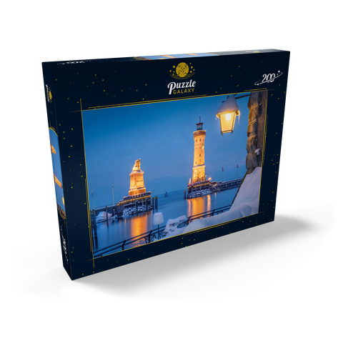 Hafeneinfahrt mit Leuchtturm und Löwenstatue an einem Winterabend, Lindau 200 Puzzle Schachtel Ansicht2