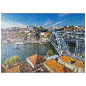 Darstellung des Puzzle-Motivs Altstadt Ribeira von Porto mit der Ponte Dom Luis I., Porto, Portugal – Puzzleteile: 200