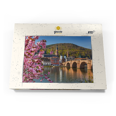 Japanische Zierkirsche am Neckarufer mit Blick zur Heidelberger Altstadt und Alte Brücke 1000 Puzzle Schachtel Ansicht3