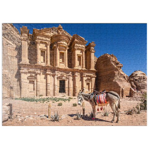 puzzleplate Esel vor dem Monastery Ad-Deir (Al-Deir, El-Deir, Ed-Deir), antike Felsenstadt Petra, Jordanien 500 Puzzle
