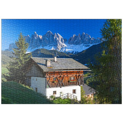 puzzleplate Bauernhaus mit Blick zur Geislergruppe (3025m), Naturpark Puez-Geisler, Villnösstal, Italien 1000 Puzzle