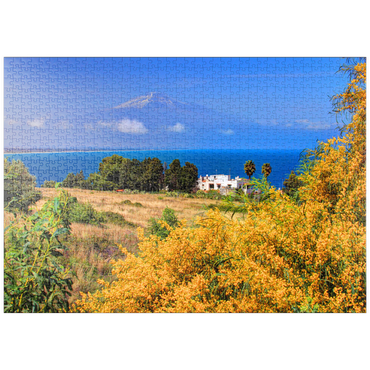 puzzleplate Blühende Mimosen und Ferienhaus mit Blick zum Ätna (3323m) 1000 Puzzle