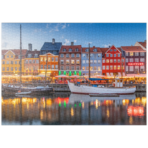 puzzleplate Abend am Stichkanal Nyhavn im Stadtteil Frederiksstaden 1000 Puzzle