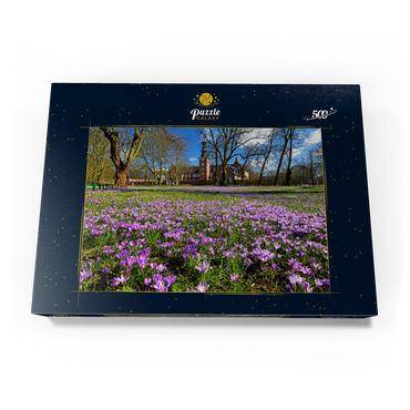 Krokusblüte im Schlosspark mit dem Schloss vor Husum 500 Puzzle Schachtel Ansicht3