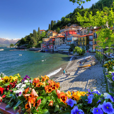 Varenna am Comer See, Lombardei, Italien 100 Puzzle 3D Modell