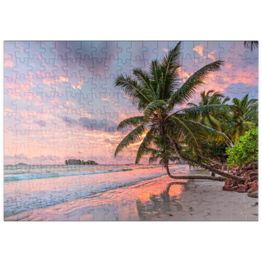 puzzleplate Palmenstrand der Anse Volbert im Morgenlicht, Insel Praslin, Seychellen 200 Puzzle