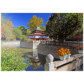 Darstellung des Puzzle-Motivs Wasserpavillon im Park der Sommerresidenz des Dalai Lamas, Tibet, China – Puzzleteile: 1000