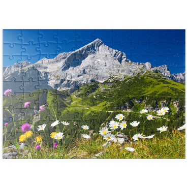 puzzleplate Blick vom Kreuzjoch (1719m) zur Hochalm gegen Alpspitze (2628m) mit Margeriten 100 Puzzle