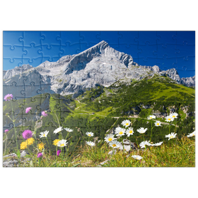 Darstellung des Puzzle Motivs Blick vom Kreuzjoch (1719m) zur Hochalm gegen Alpspitze (2628m) mit Margeriten - Puzzleteile: 100