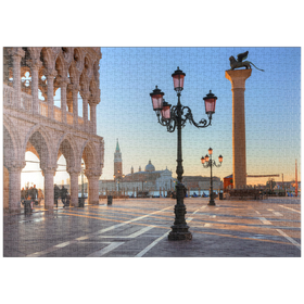Darstellung des Puzzle Motivs Dogenpalast und Piazzetta gegen San Giorgio Maggiore im Morgenlicht, Venedig, Italien - Puzzleteile: 1000