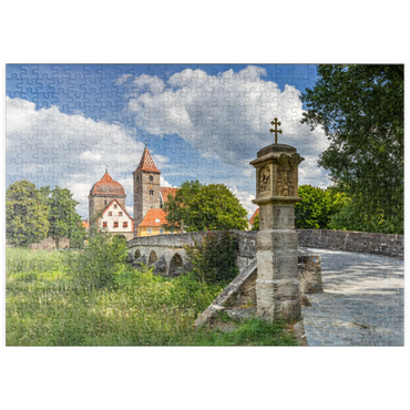 puzzleplate Altmühlbrücke in Ornbau mit dem Stadttor in die Altstadt am Altmühl Radweg 500 Puzzle