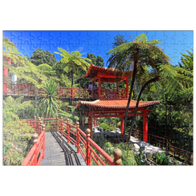 Darstellung des Puzzle Motivs Japanischer Pavillon, Insel Madeira, Portugal - Puzzleteile: 200