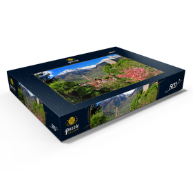 Darstellung des Puzzle Motivs Altstadt mit Pfarrkirche und Pulverturm gegen Texelgruppe, Meran - Puzzleteile: 500