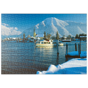Darstellung des Puzzle Motivs Malerwinkel mit Kirche von Rottach-Egern am Tegernsee und Blick zum Wallberg - Puzzleteile: 500