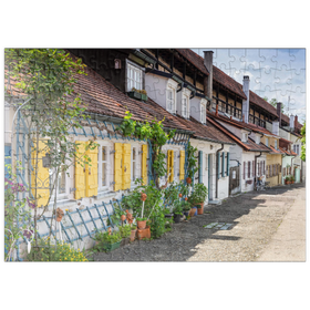 Darstellung des Puzzle Motivs Wohnhäuser der Stadtsoldaten im Mittelalter, Kasarmen innerhalb der Stadtmauer - Puzzleteile: 200