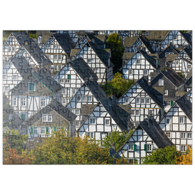 Darstellung des Puzzle Motivs Fachwerkhäuser in der Siedlung Alter Flecken - Puzzleteile: 200
